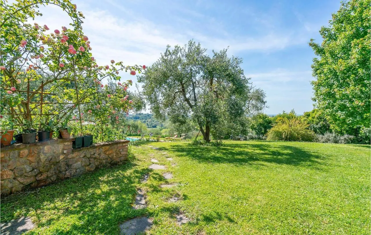 Villa Le Selve Lari 0*,  Italy